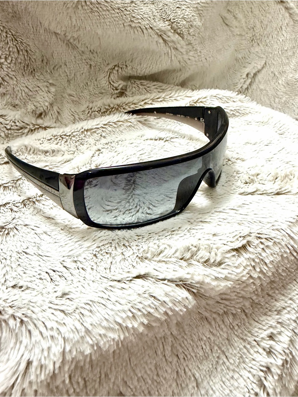Prada SPR 03H Vintage Early 2000’s Shield Wrap Rectangle Sunglasses - Picture 2 of 11